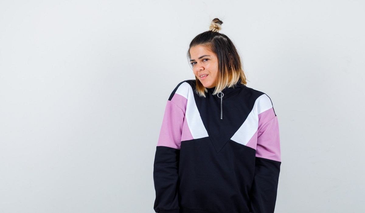 5 Ide Paduan Outfit Tracksuit dengan Desain dan Warna Kekinian, Simak Lengkapnya Disini