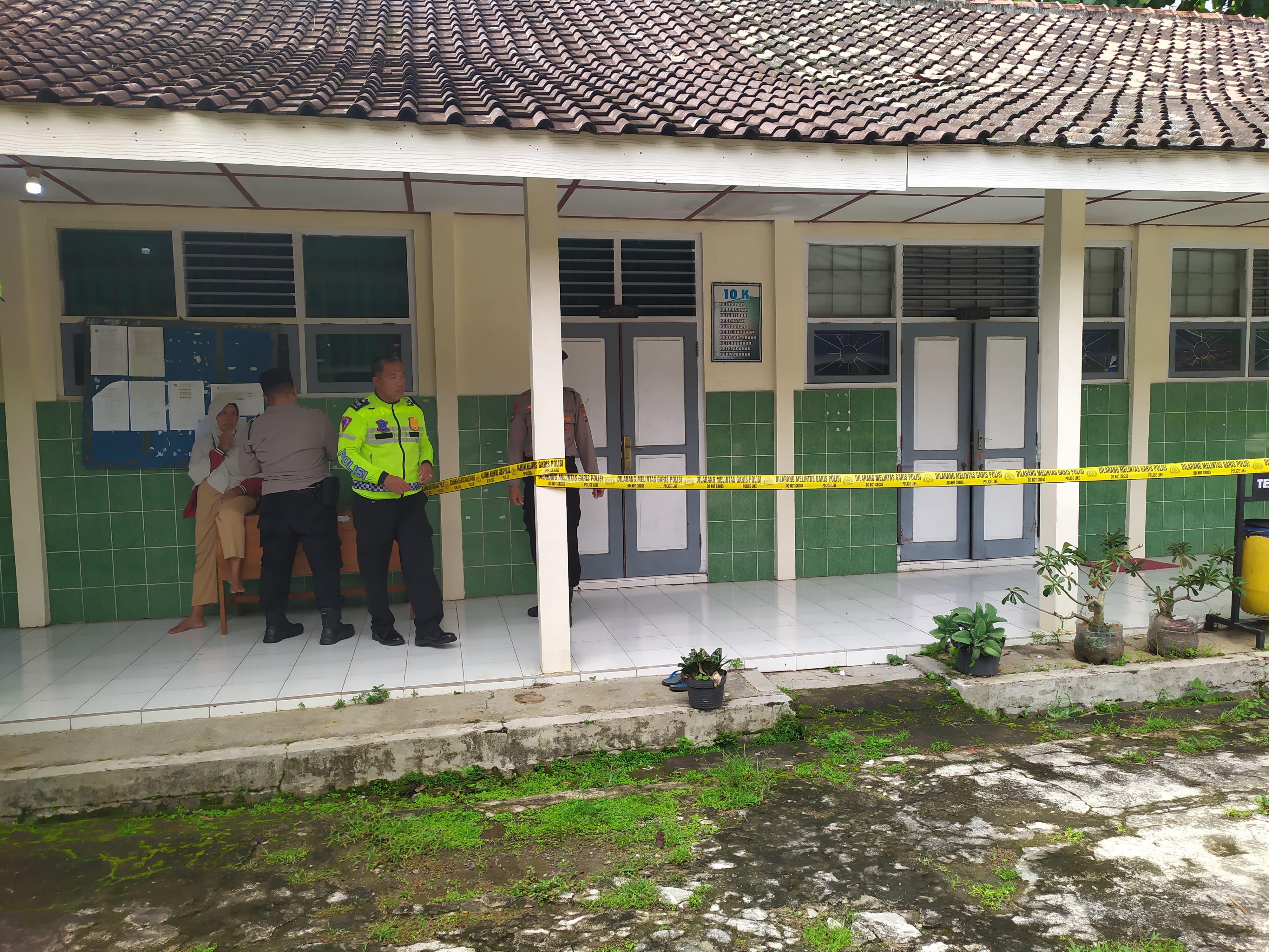 Polisi Selidiki Pencurian di SMP Muhammadiyah Nanggulan, Belasan Crhomebook Hilang