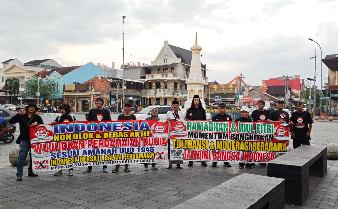 Aksi Bisu PNIB di Tugu Jogja, Serukan Perdamaian dan Yogyakarta Anti Intoleransi