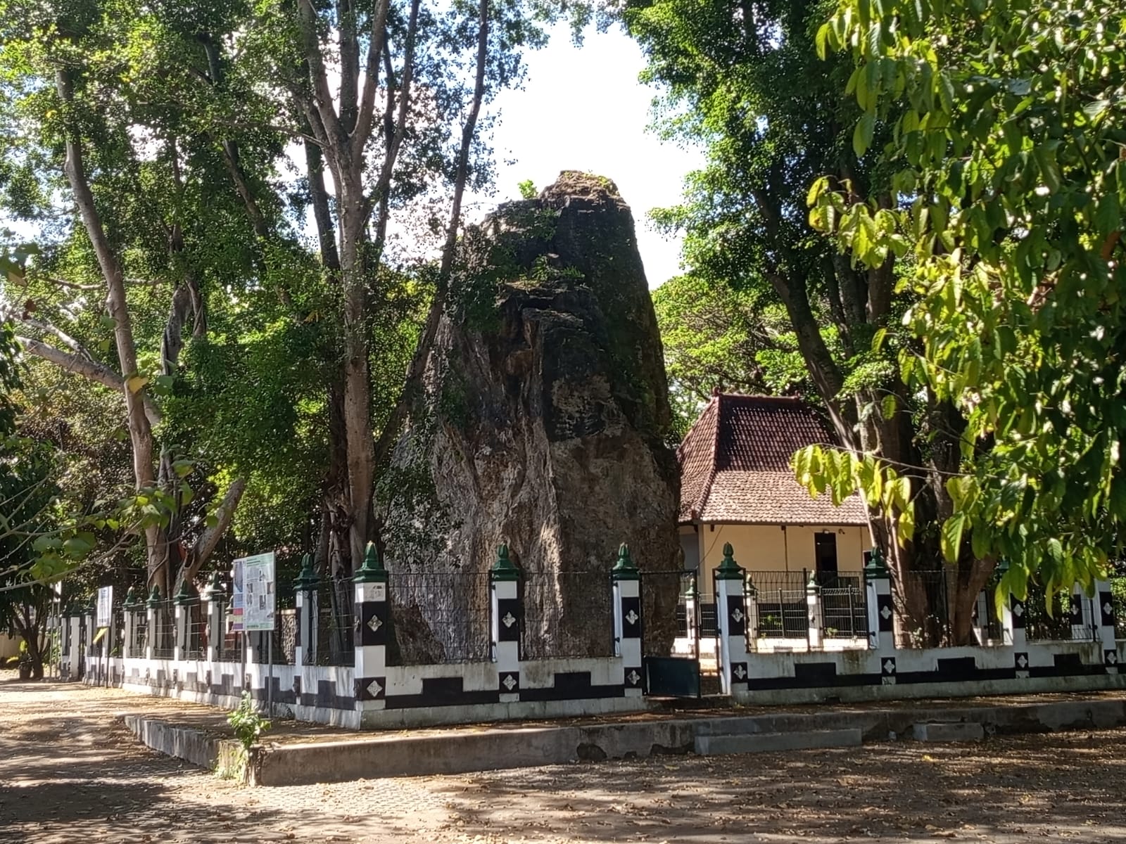 Batu Gamping Eosen Ambarketawang, Saksi Berdirinya Yogyakarta yang Kini Jadi Laboratorium Alam