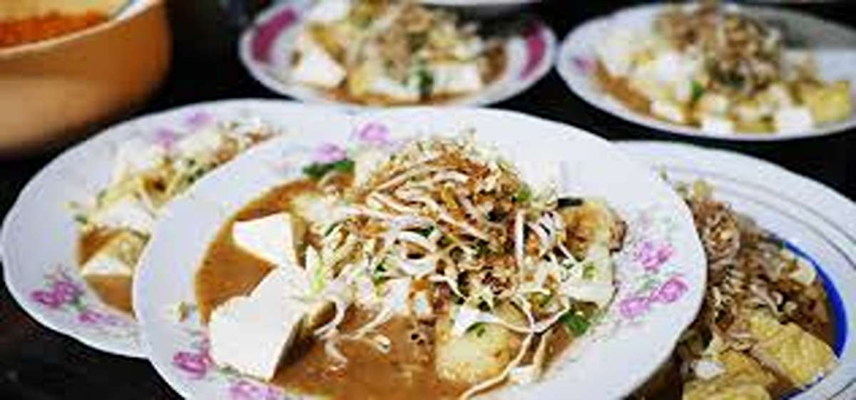 Berburu Ragam Tempat Kuliner Kupat Tahu Terlaris Magelang, Rasanya Autentik Harganya Sangat Terjangkau