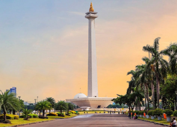 Destinasi Favorit Keindahan Atraksi Air Mancur Menari di Monas Saat Akhir Pekan