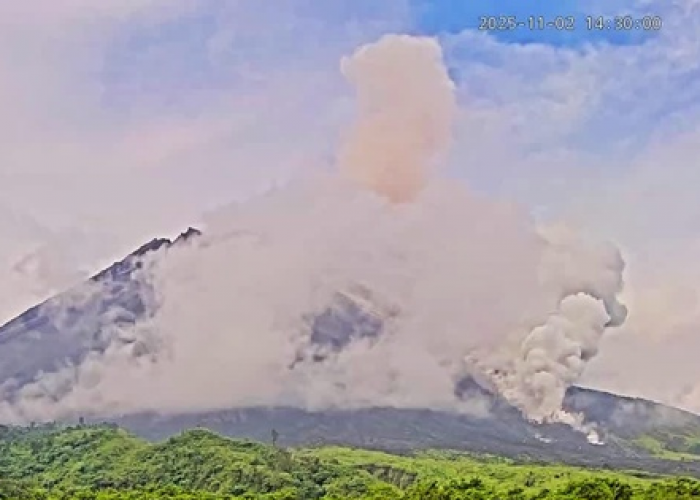 Gunung Merapi Luncurkan Enam Awan Panas Guguran, Aktivitas Masih di Level Siaga