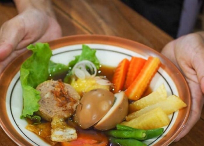 Wisata Sarapan Enak dan Murah Dekat Alun-Alun Sukoharjo, Kuliner Legendaris Merakyat 