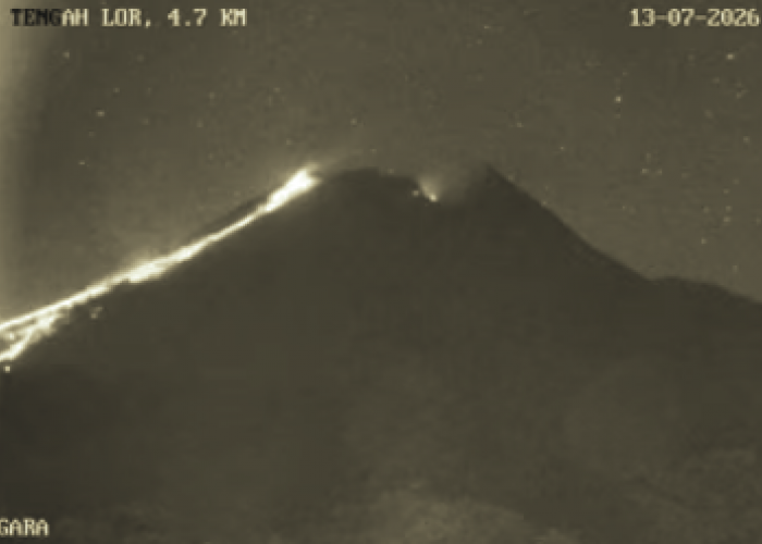 Merapi Kembali Keluarkan Awan Panas Guguran Senin Pagi, Suplai Magma Masih Berlangsung