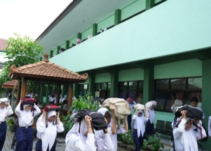  Siap Hadapi Potensi Bencana, 10 Sekolah di Kota Yogyakarta Dibekali Pelatihan Tangguh Bencana