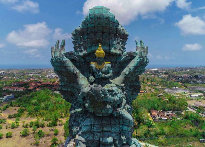 Mau ke Garuda Wisnu Kencana Bali? Liburan Wisata Terbaru 2024 Seru dengan Mandiri Visa Platinum