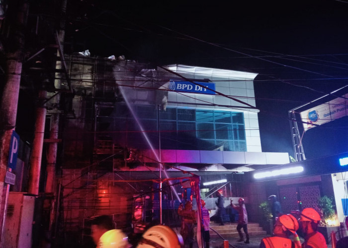 Kantor Bank BPD DIY di Wirobrajan Terbakar, Enam Motor Inventaris Hangus