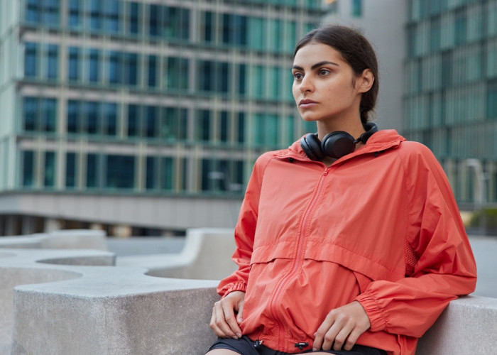 Dari Sporty Chic hingga Matching Activewear, Inilah 5 Ide Outfit Athleisure 2025 Lengkap Tips Stylingnya