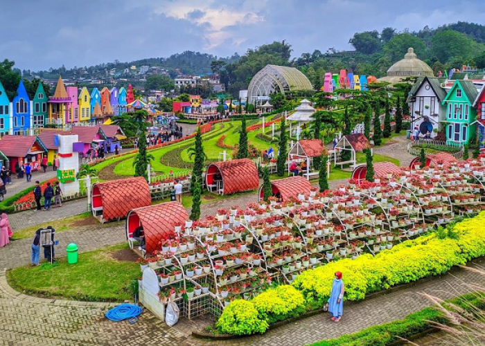 Destinasi Wisata Romantis untuk Keluarga dan Pasangan di Malang Bernuansa Eropa