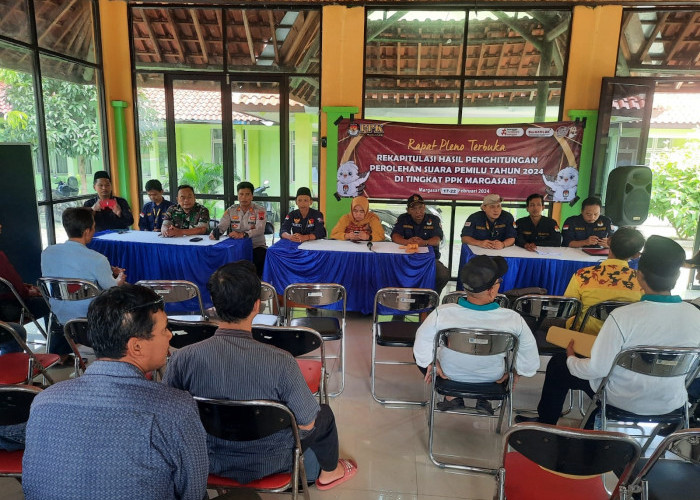 Polres Tegal Kawal dan Amankan Rapat Pleno PPK se-Kabupaten Tegal