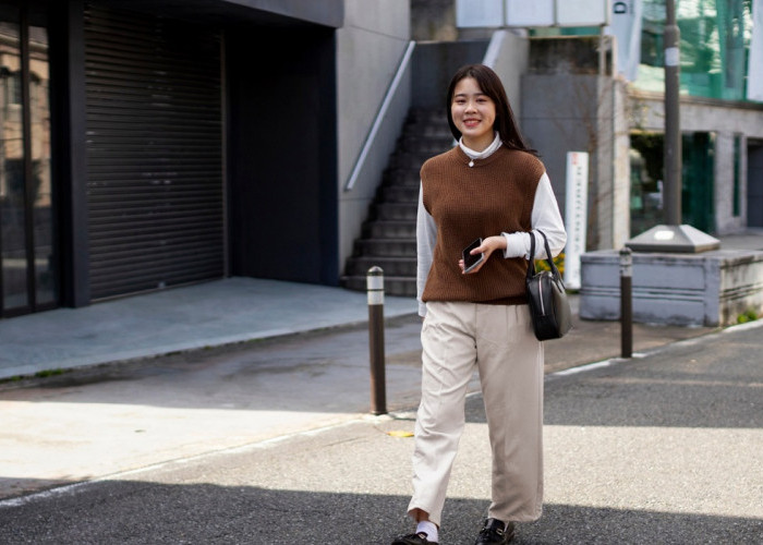 4 Ide Outfit Korean Style yang Pancarkan Kesan Modis dan Kasual Setiap Harinya, Cek Disini