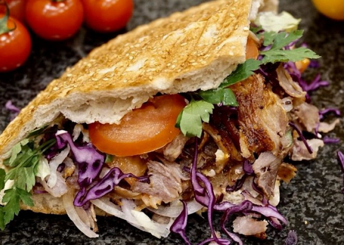 Daftar Kebab Paling Enak di Jakarta dengan Rasa Timur Tengah yang Autentik Rempah Asli