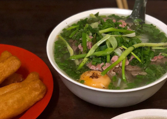 Filosofi di Balik Semangkuk Pho Hanoi, Mengapa Kuliner Ini Menjadi Simbol Budaya Vietnam?