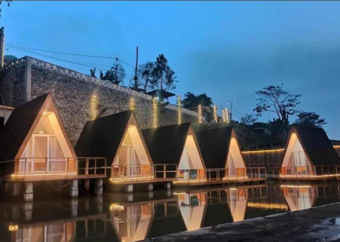 Healing Terbaik Lewat Penginapan Eksklusif dengan Pemandangan Pegunungan dan Glamping Estetik