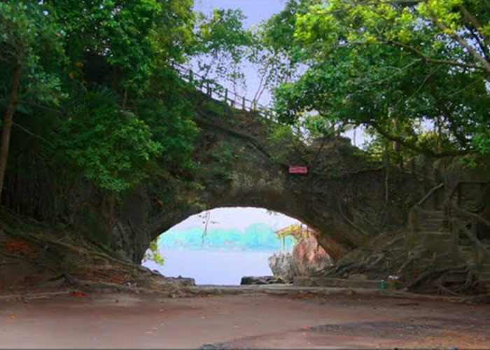 Rekomendasi Tempat Wisata Anyer Terfavorit, Pesonanya Dijamin Bikin Kamu Ogah Pulang