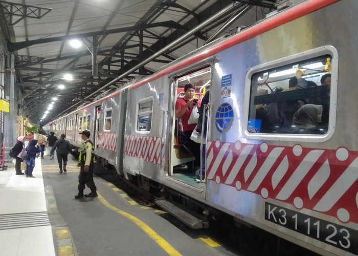 Jadwal Keberangkatan KRL Jogja Solo dari Stasiun Tugu Jogja Sampai Palur, Minggu 10 November 2024