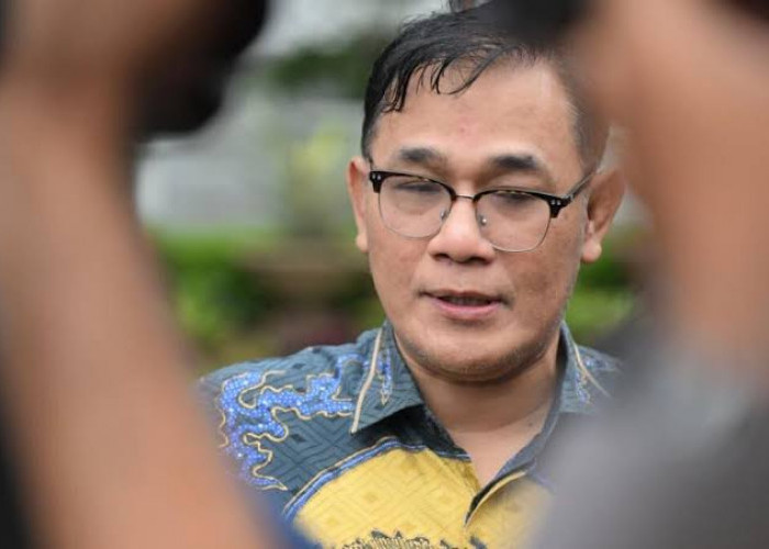 Budiman Sudjatmiko Sesalkan Dialog di UGM Berakhir Ricuh, Tegaskan Tetap Siap Berdiskusi