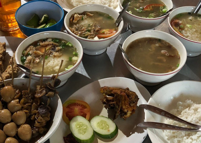 Daftar Rekomendasi Kedai Soto Semarang Paling Autentik dan Melegenda