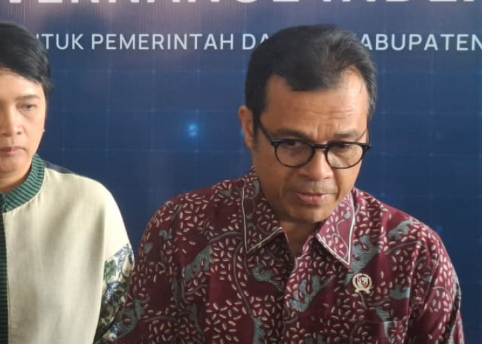 Wamen Komdigi Nezar Patria Klarifikasi Isu “Satu Akun Satu Medsos”, Tekankan Pentingnya Verifikasi Identitas 