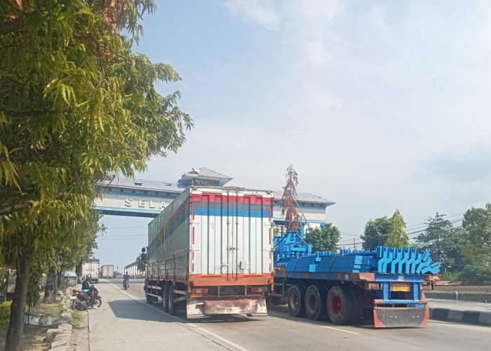 Tarif Tol Tegal-Semarang Naik, Jalan Pantura Kembali Padat