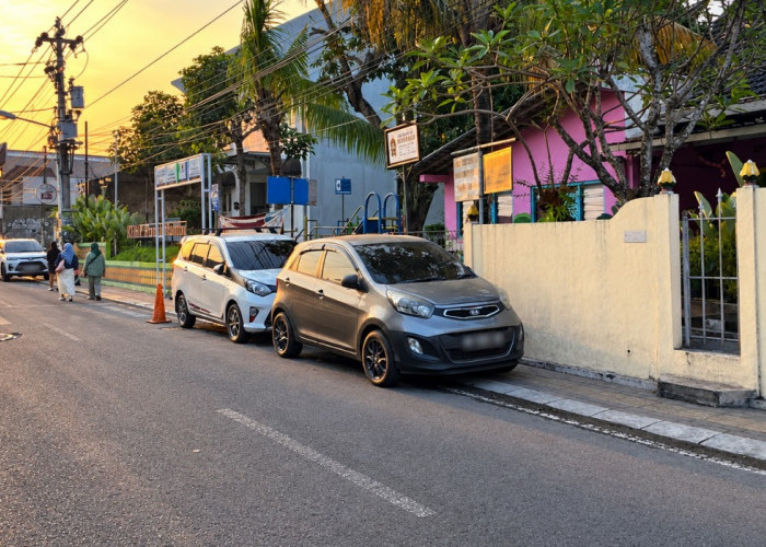 Operasi Patuh Progo 2026 Dimulai, JPW Desak Polisi Tertibkan Parkir Liar di Trotoar