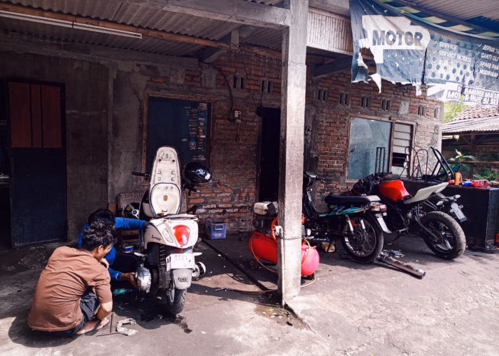 Harga Oli Melonjak, Pengendara dan Bengkel Jadi Serba Salah