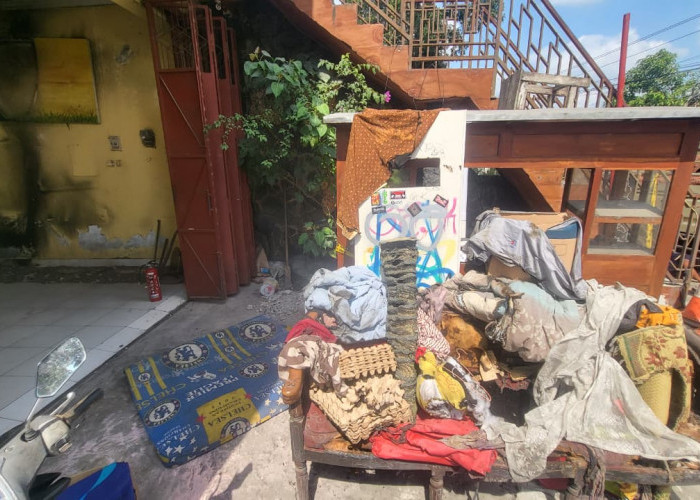 Api Misterius Sudah Muncul 79 Kali di Rumah Warga Sleman, Keluarga Cerita Tak Bisa Tidur Nyenyak