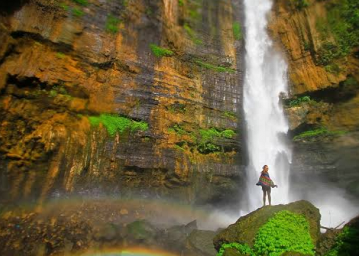 Eksotisme Air Terjun Tumpak Sewu Lumajang, Pesona Niagara Tropis Indonesia 