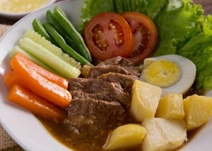 Makanan Ikonik yang Wajib Masuk Daftar Kunjungan Kuliner Legendaris Solo