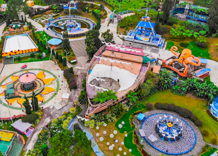 Menjelajahi Destinasi Hiburan Keluarga Terbesar di Dataran Tinggi Sumatera, Simak Ulasan Lengkapnya Berikut