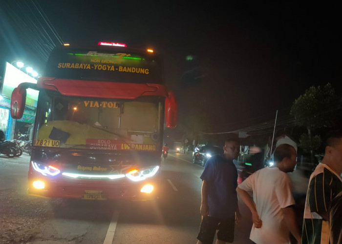 Bus Sumber Rahayu Terlibat Insiden dengan Sepeda Motor di Balecatur, Pengendara Terluka