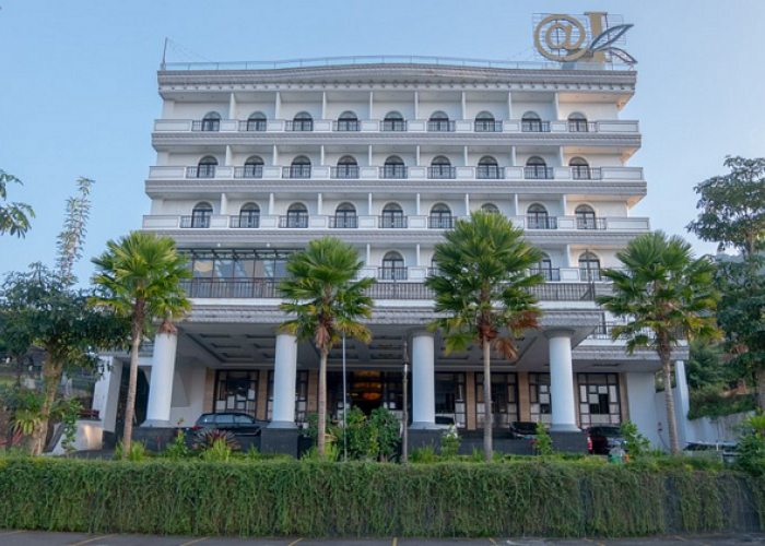 Menjelajahi K'Ville Kaliurang, Destinasi Viral di Jogja dengan Nuansa Eropa yang Memukau