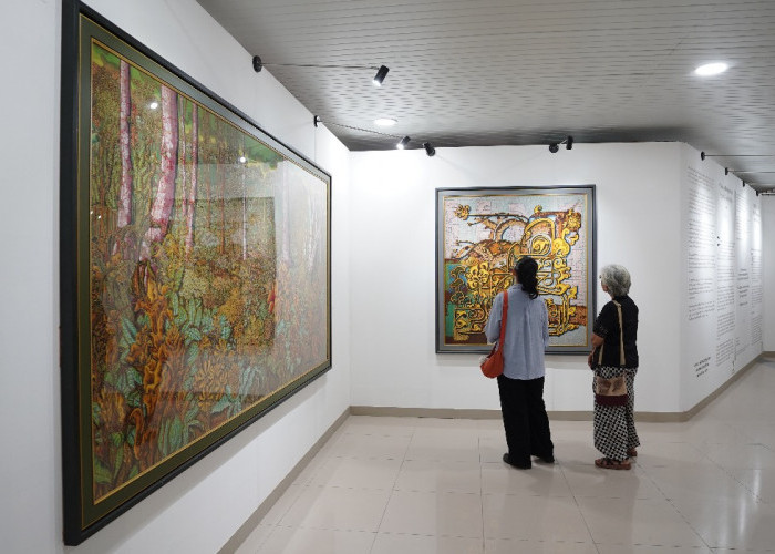 Angkat Kekayaan Nusantara, Pameran Meneroka Bawa Batik ke Dimensi Baru