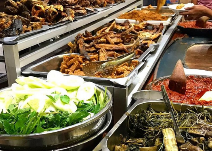 Mencari Penyetan Terbaik di Malang Ini Spot Makan Siang dengan Sambal Pedas Bikin Ketagihan