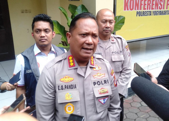 Polisi Pastikan Teror Telepon ke Guru Besar UGM Zainal Arifin Mochtar Penipuan