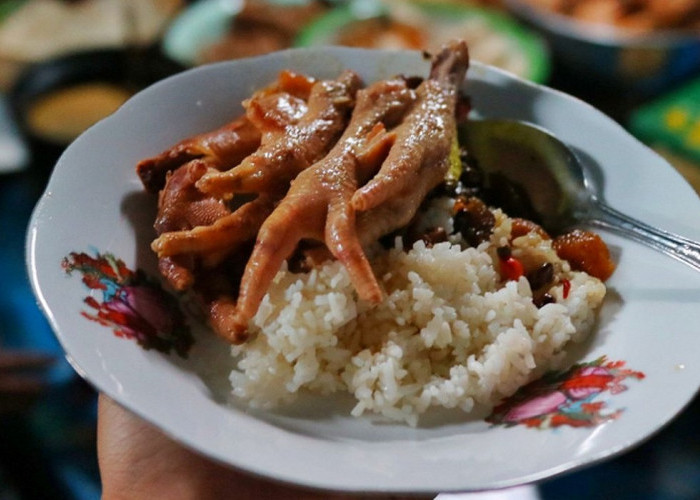 Otentik dan Memanjakan Lidah, Simak 7 Rekomendasi Kuliner Menarik di Solo Paling Wajib Kamu Coba