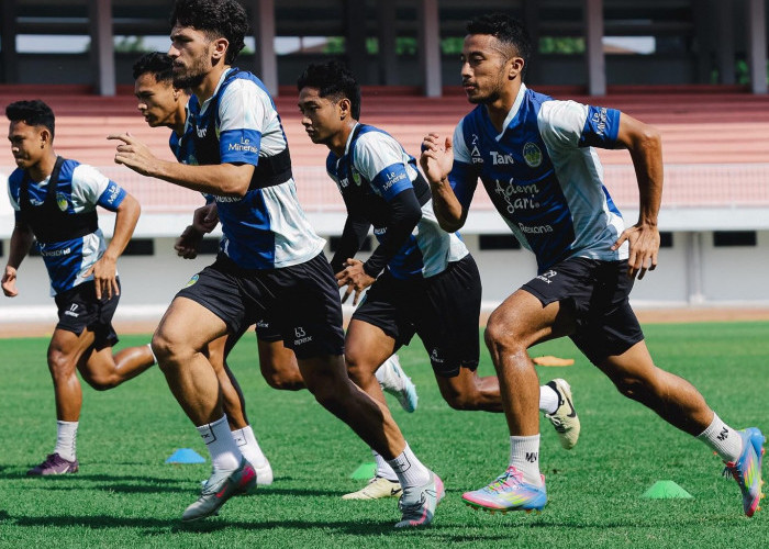 PSIM Jogja Tantang Dewa United, Van Gastel Beber Strategi Usai Libur Panjang