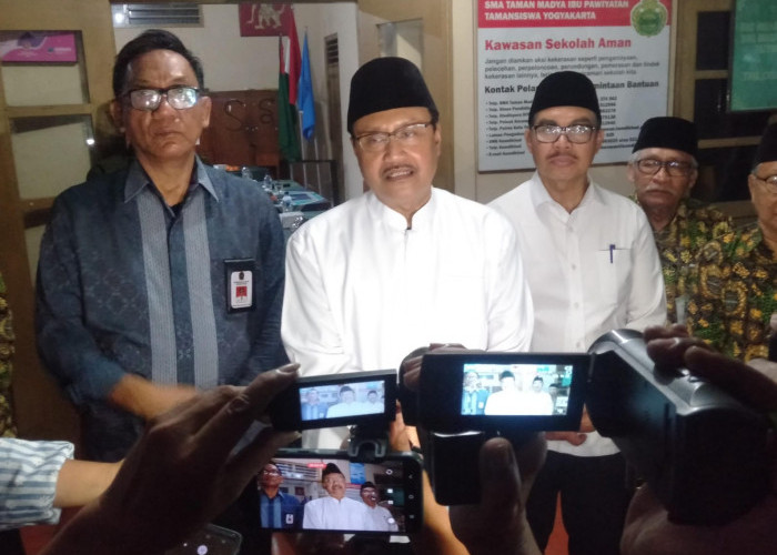 Mensos Tinjau Taman Siswa Yogyakarta, Sekolah Rakyat Beroperasi Tahun Pelajaran 2025-2026