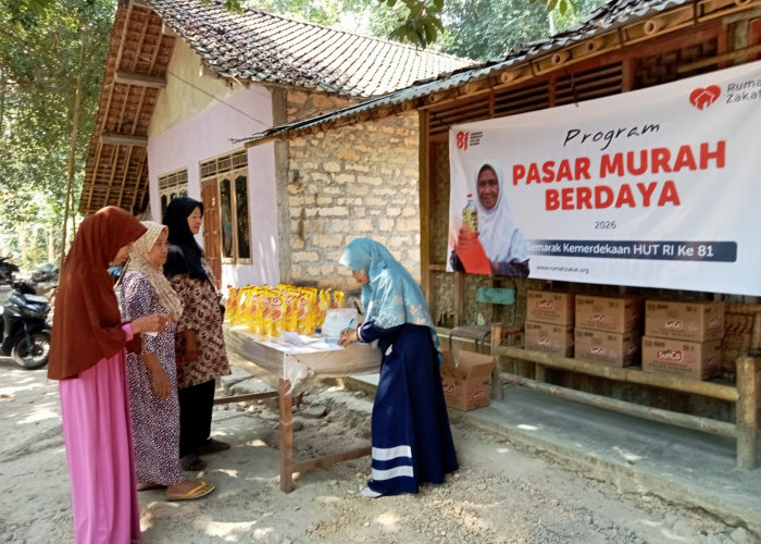 Minyak Goreng Murah Jadi Hadiah Kemerdekaan Warga Sabrang Kidul