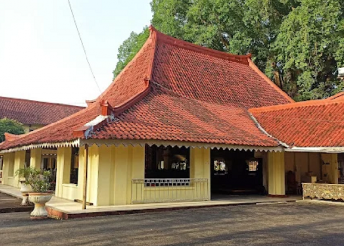 Jangan Lewatkan Destinasi Wisata Unggulan di Sumenep, Simak Referensi Lengkapnya Berikut Ini