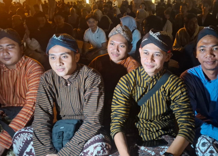 Tuna Netra hingga Warga Jepara Ikut Mubeng Beteng 2026, Tradisi Satu Suro yang Satukan Ribuan Orang di Jogja