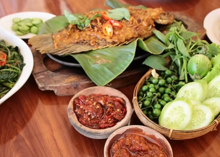 Rekomendasi Tempat Makan Sunda Legendaris untuk Quality Time Bersama Keluarga