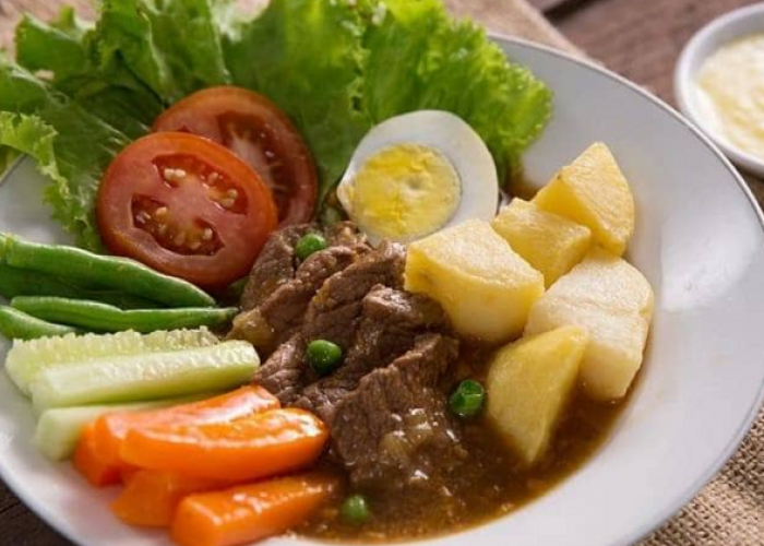 Berikut Ulasan Mendalam Lokasi Terbaik untuk Menikmati Selat Solo bersama Keluarga