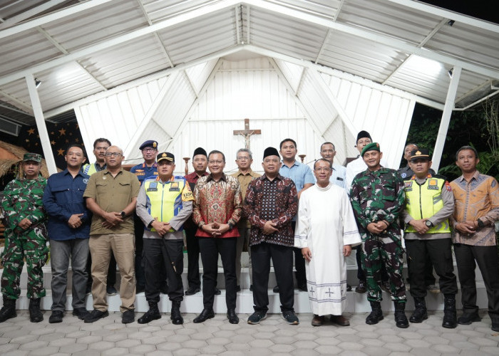 Bupati Sleman Pantau Natal di Dua Gereja, Pemerintah Pastikan Keamanan dan Toleransi Ibadah