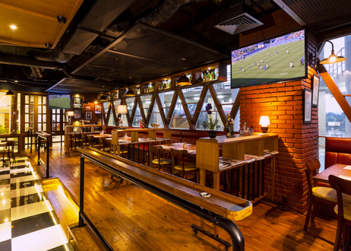 Destinasi Sport Bar Paling Asyik di Jakarta untuk Nobar Lebih Seru, Simak Informasi Lengkapnya