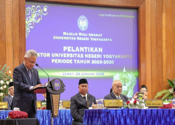 Pelantikan Rektor Baru Periode 2025-2030, Mendiktisaintek: UNY Harus Jadi Pelopor Pendidikan Transformatif