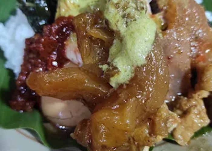 Daftar Ikonik Wisata Kuliber Nasi Koyor Terbaik di Semarang