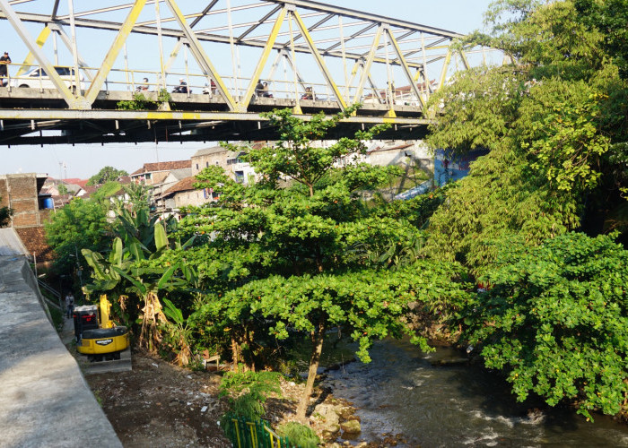  Sungai Code Akhirnya Dinormalisasi, Sedimentasi Dibersihkan dengan Alat Berat