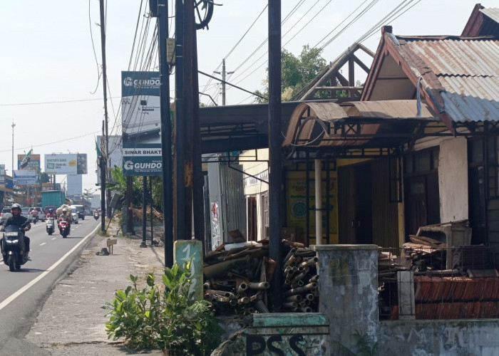 Pembangunan Exit Tol Gamping Segera Dimulai, Warga Terdampak Mulai Bongkar Bangunan Secara Mandiri